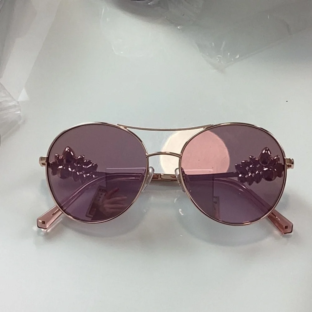 Swarovski Sunglasses! - Picture 4 of 15